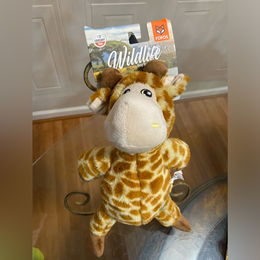 FOFOS Brand New  Giraffe 🦒 14”Dog Toy -  Very Solf Squeaker